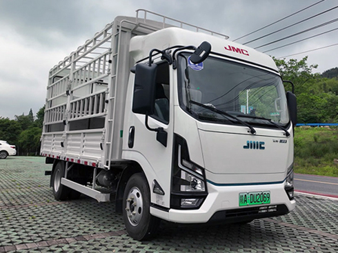 面面俱到 江鈴E路達純電動倉柵式輕卡全解析