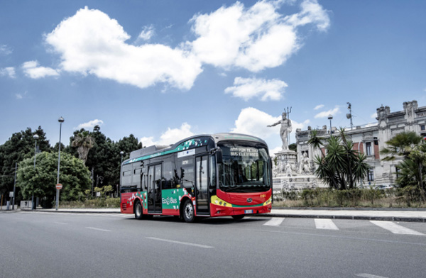 堅(jiān)持技術(shù)為王創(chuàng)新為本 比亞迪探尋商用車安全經(jīng)濟(jì)穩(wěn)定的平衡點(diǎn)(給新建發(fā))319.jpg