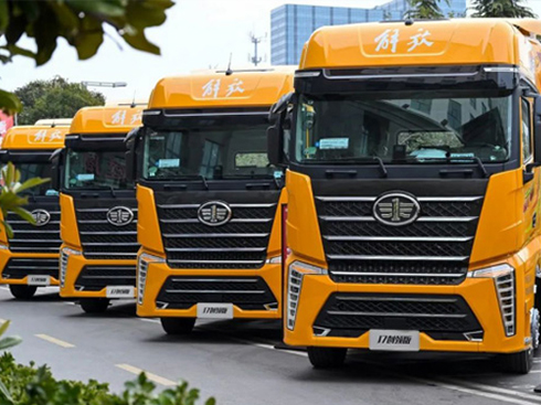 是亂相還是怪象? 重卡行業(yè)“第一”滿天飛多元競(jìng)爭(zhēng)格局的本相